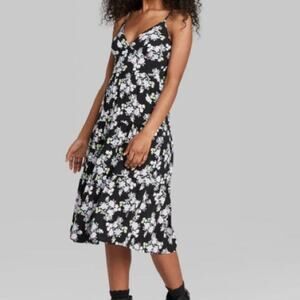 Wild fable black floral print sleeveless tiered dress